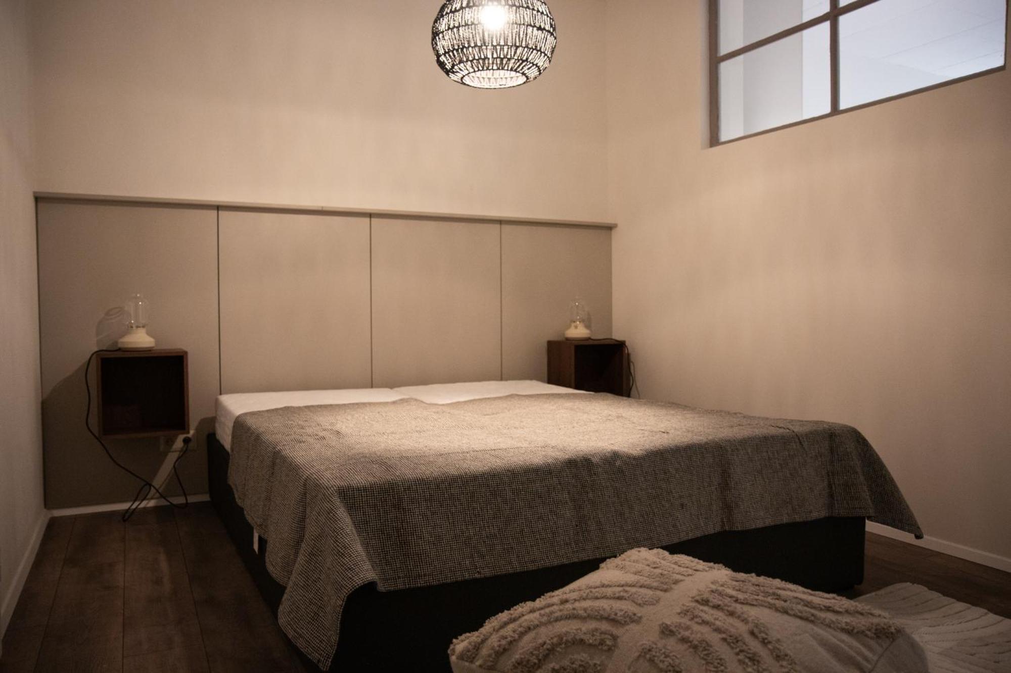 Hotel Capital With Private Wellness นิตรา ภายนอก รูปภาพ